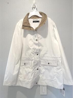 Lauren Ralph Lauren White and Tan Lightweight Jacket Size 6